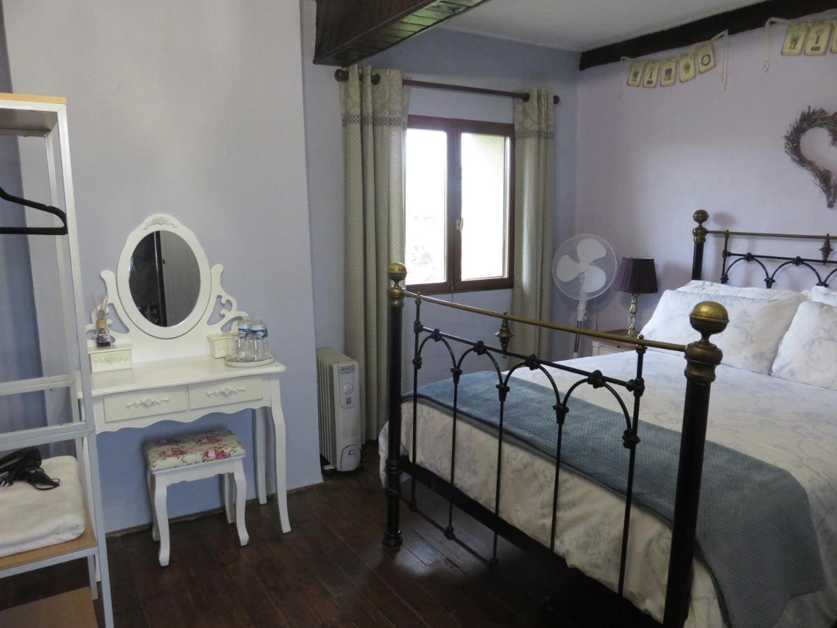 Michouat Chambre D'Hotes Vidou Экстерьер фото